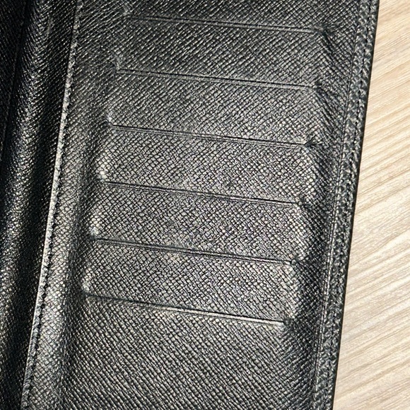 Louis Vuitton Black Taiga Long Wallet - Picture 12 of 14